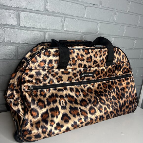 Betsey Johnson Leopard Print 22-inch Rolling Duffel Bag - Picture 2 of 16